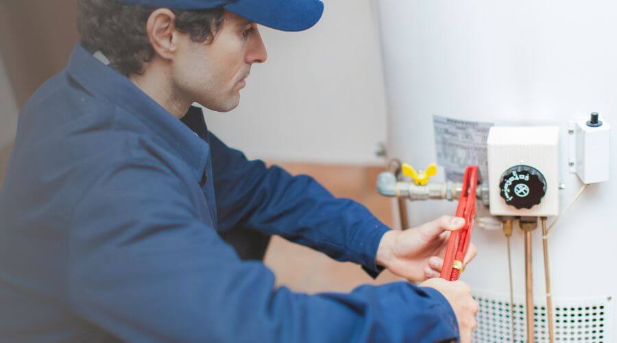 Professional emergency plumbing in Saint Charles, IA